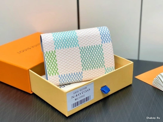 LOUIS VICTORINE VUITTON cm WALLET-12*9.5*1.5 0810